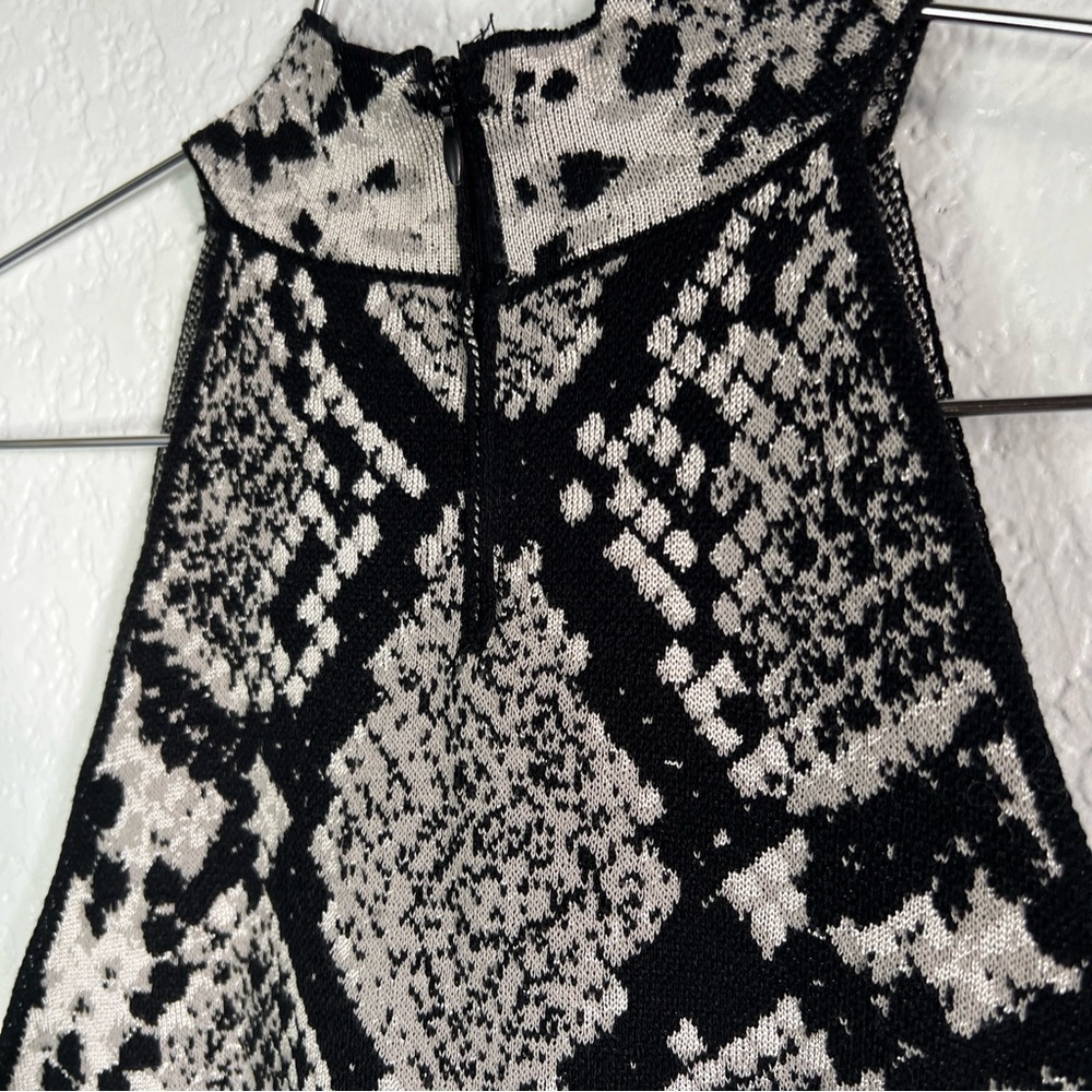 Zara Knit Snakeskin Halter Zip Top Size Large Black White - Picture 6 of 10